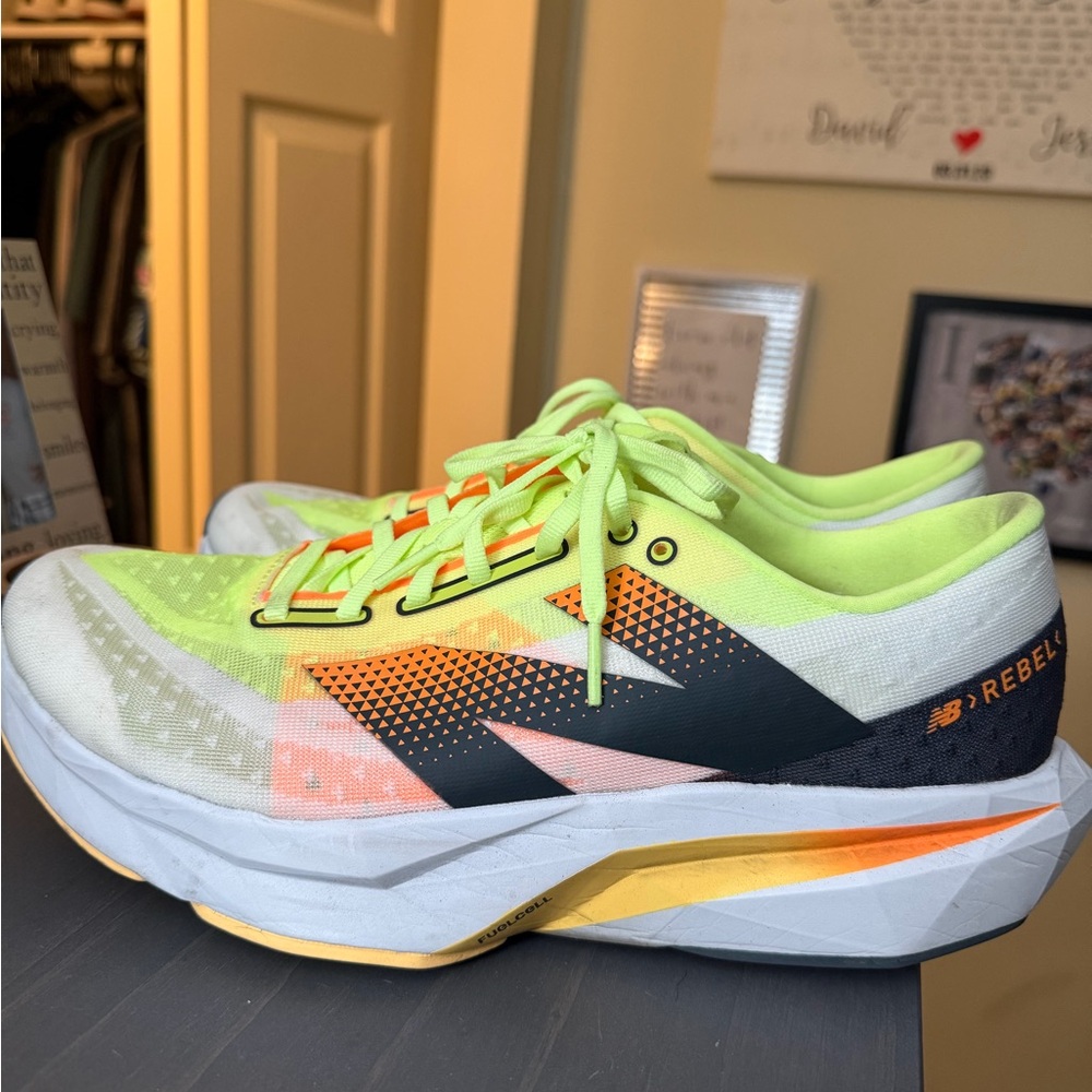 New Balance FuelCell Rebel V4 Running Shoes
